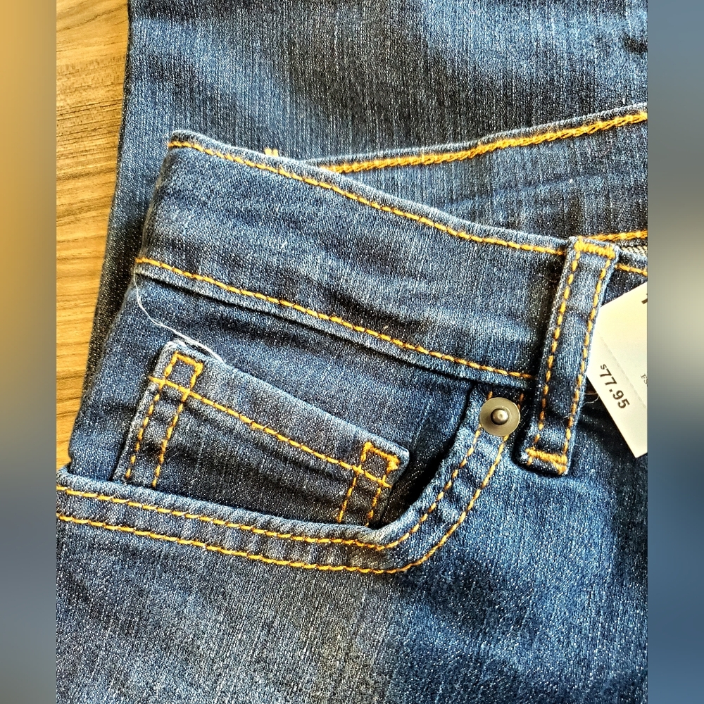 (14)The Children’s Place Super Skinny Jeans - Picture 7 of 10